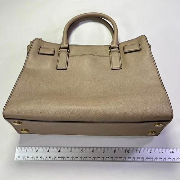 Michael Kors Dillon Medium Saffiano Leather Satchel Taupe Tan Bag Purse - EUC - Picture 6 of 11